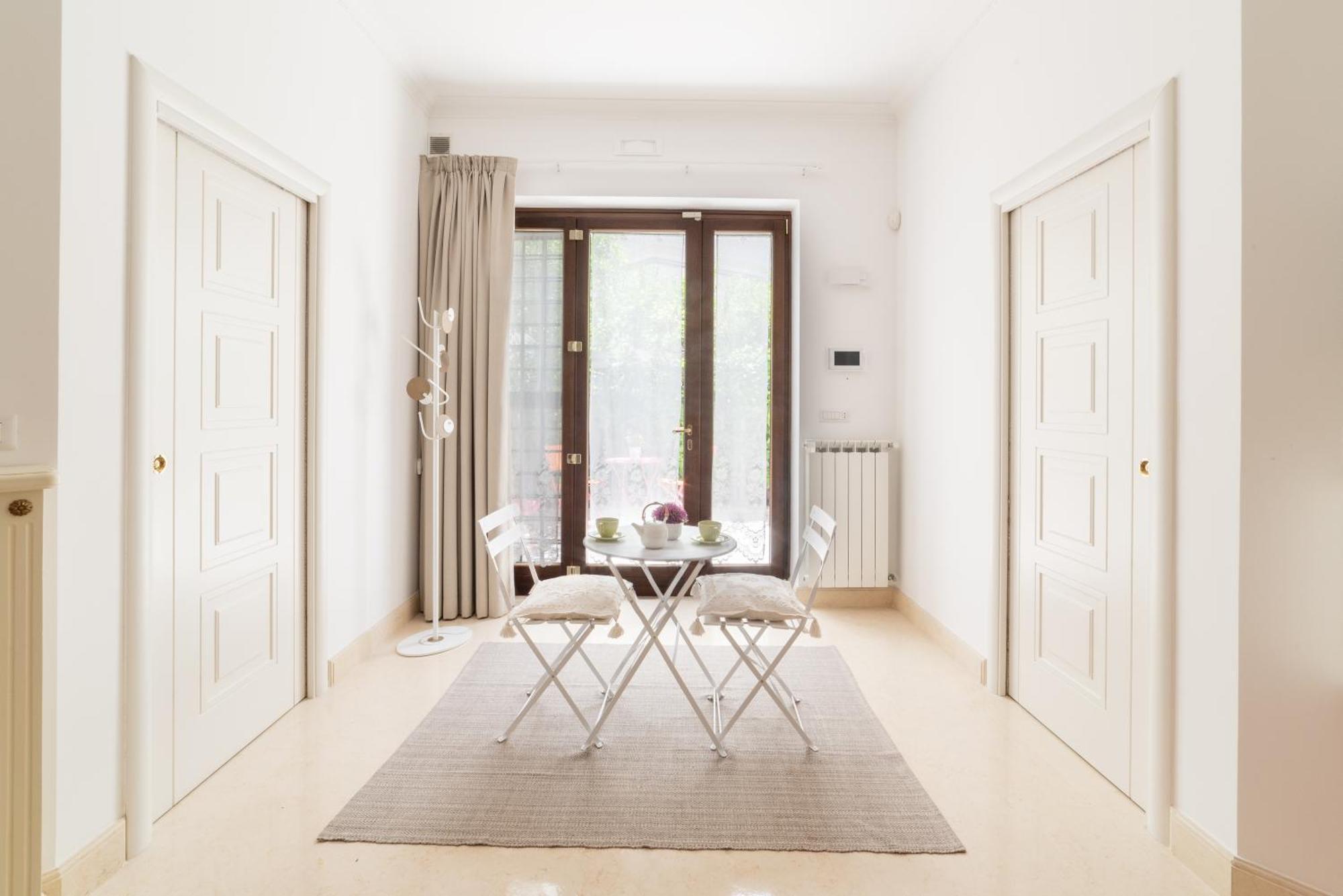 Garden House, appartamento con giardino a Fasano Esterno foto